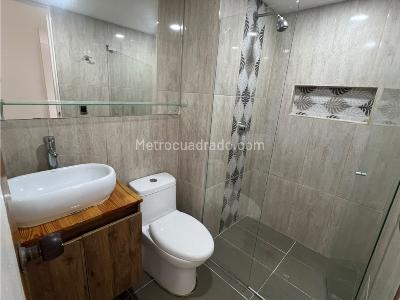 Apartamento de 3 alcobas en venta en Belen Miravalle, Medellín, 120 m² · foto 8 de 20