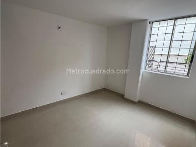 Apartamento de 3 alcobas en venta en Belen Miravalle, Medellín, 120 m² · foto 9 de 20