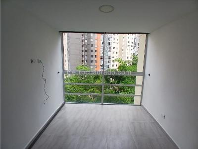Apartamento de 3 alcobas en venta en Maria Auxiliadora, Sabaneta, 50 m² · foto 12 de 17