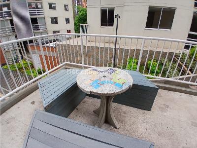 Apartamento de 3 alcobas en venta en Maria Auxiliadora, Sabaneta, 50 m² · foto 16 de 17