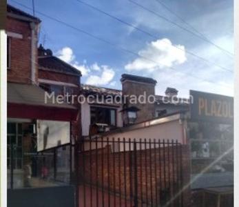 Casa en venta en Quinta Camacho, Bogotá · foto 2 de 11