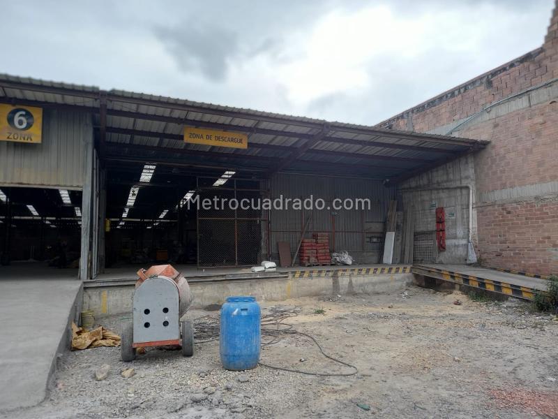 Bodega en Arriendo, Cazuca Industrail, Soacha - Más