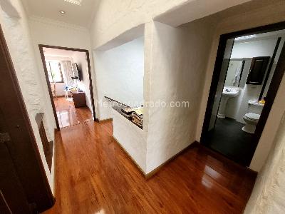 Casa de 4 alcobas en venta en Santa Ana Occidental, Bogotá, 139 m² · foto 9 de 9