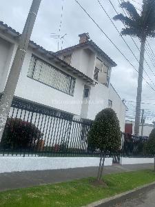 Casa de 5 alcobas en venta en Chapinero Central, Bogotá, 315 m² · foto 3 de 20