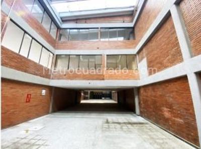 Bodega en Arriendo, MONTEVIDEO, Bogotá D.C.
