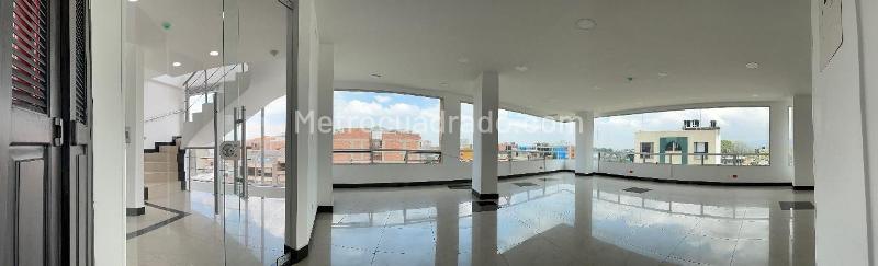 Edificio de Oficinas en Arriendo, EL CAMPIN, Bogotá D.C. - Widok 5