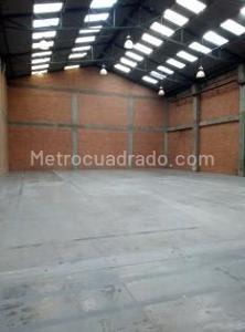 Warehouse for rent in MONTEVIDEO, Bogotá