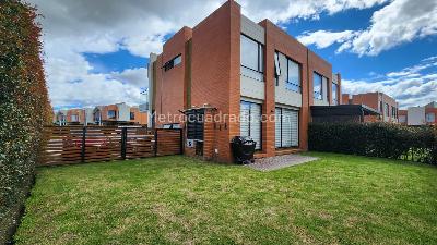 Casa de 3 alcobas en arriendo en Oikos Savanna Monterrey, Cajicá, 136 m² · foto 8 de 18