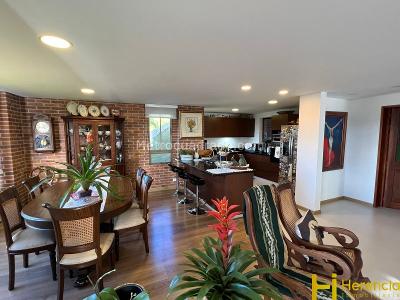 Casa de 5 alcobas en venta en La Doctora, Sabaneta, 1200 m² · foto 4 de 20