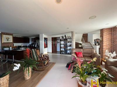 Casa de 5 alcobas en venta en La Doctora, Sabaneta, 1200 m² · foto 6 de 20