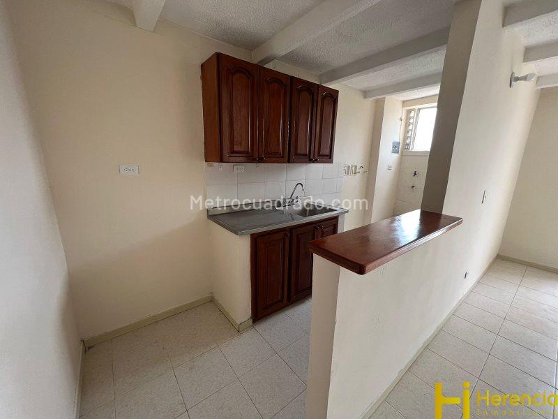 Apartamento en Arriendo, Niquia, Bello - 2