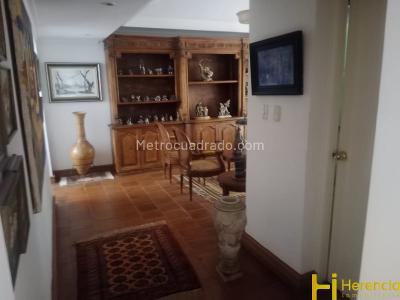 Casa de 4 alcobas en venta en El Poblado, Medellín, 450 m² · foto 20 de 20