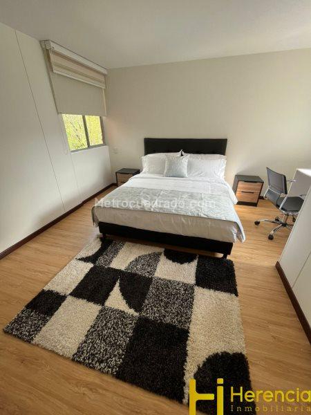 Apartamento amoblado de 3 Alcobas cerca al centro comercial en El Poblado - 7