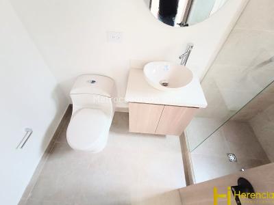 Apartamento de 3 alcobas en venta en Belen, Medellín, 82 m² · foto 9 de 20