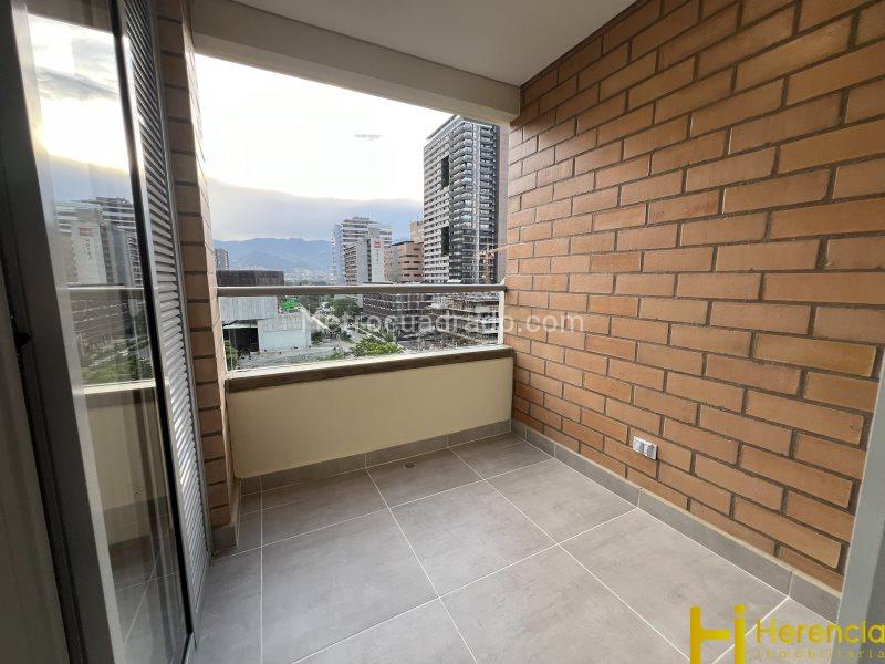 New 2BR Apartment with 2 Balconies in Ciudad del Río - 5