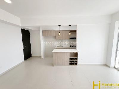 Apartamento de 3 alcobas en arriendo en Santa Maria Nro 1, Itagüí, 75 m² · foto 2 de 20