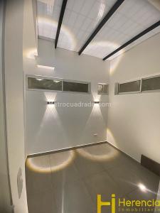 Apartamento de 4 alcobas en venta en Los Colores, Medellín, 130 m² · foto 13 de 20