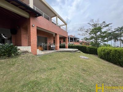 Casa de 4 alcobas en arriendo en Los Balsos Nro 2, Medellín, 378 m² · foto 9 de 20