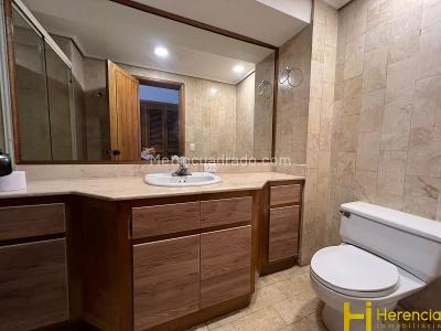 Apartamento en venta en El Poblado, Medellín · foto 11 de 20