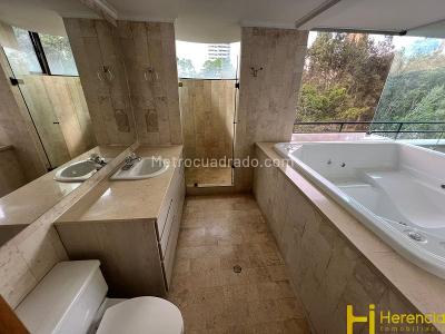Apartamento en venta en El Poblado, Medellín · foto 15 de 20