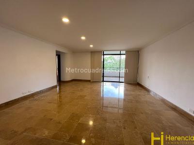 Apartamento en venta en El Poblado, Medellín · foto 19 de 20