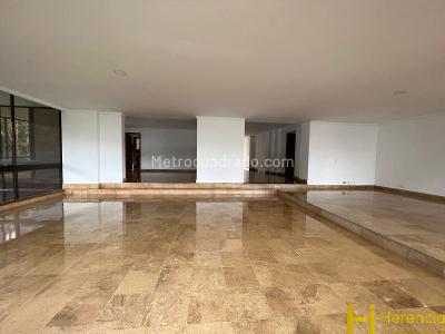 Apartamento en venta en El Poblado, Medellín · foto 20 de 20