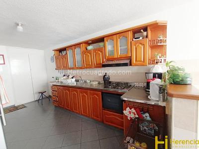Apartamento de 5 alcobas en venta en Laureles, Medellín, 205 m² · foto 6 de 20