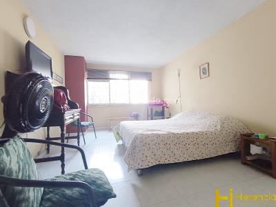 Apartamento de 5 alcobas en venta en Laureles, Medellín, 205 m² · foto 7 de 20