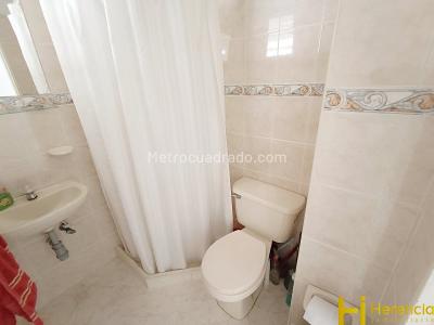 Apartamento de 5 alcobas en venta en Laureles, Medellín, 205 m² · foto 19 de 20