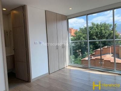 Apartamento en arriendo en Laureles, Medellín · foto 4 de 12