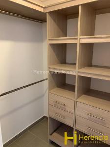 Apartamento en arriendo en Laureles, Medellín · foto 5 de 12