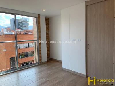 Apartamento en arriendo en Laureles, Medellín · foto 8 de 12
