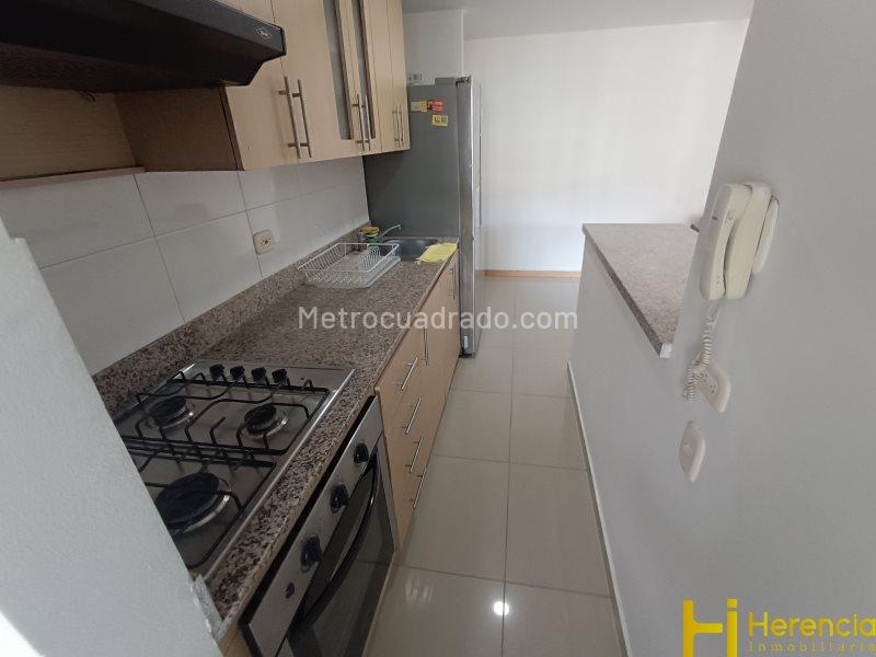 Apartamento Amoblado de 3 Alcobas en El Poblado (Las Palmas) - 7