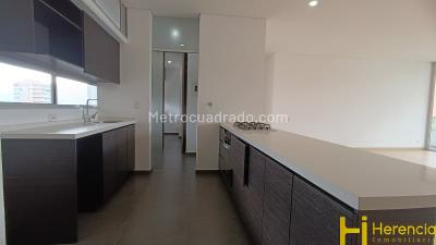Apartamento en venta en Altos Del Poblado, Medellín · foto 6 de 20