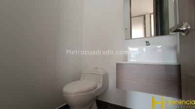 Apartamento en venta en Altos Del Poblado, Medellín · foto 16 de 20