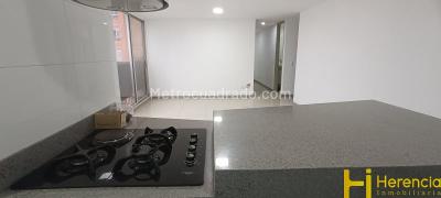 Apartamento de 2 alcobas en venta en Prados De Sabaneta, Sabaneta, 80 m² · foto 2 de 20