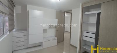 Apartamento de 2 alcobas en venta en Prados De Sabaneta, Sabaneta, 80 m² · foto 13 de 20