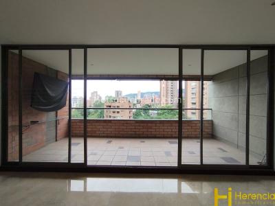 Apartamento de 3 alcobas en arriendo en Alejandria, Medellín, 143 m² · foto 3 de 10