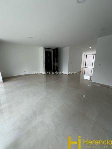 Apartamento de 2 alcobas en arriendo en La Castellana, Medellín, 196 m² · foto 11 de 12