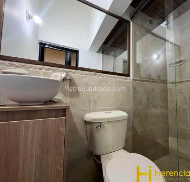 3BR House in Robledo - 4