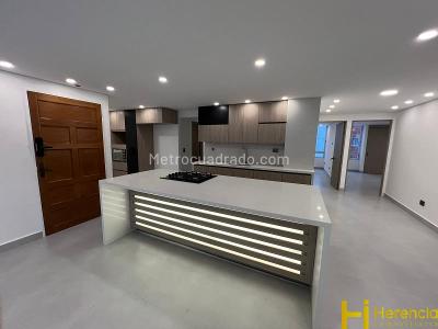 Apartamento en venta en Laureles, Medellín · foto 2 de 20