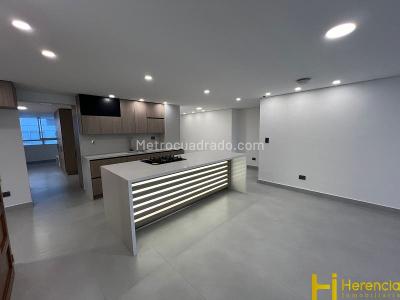 Apartamento en venta en Laureles, Medellín · foto 12 de 20