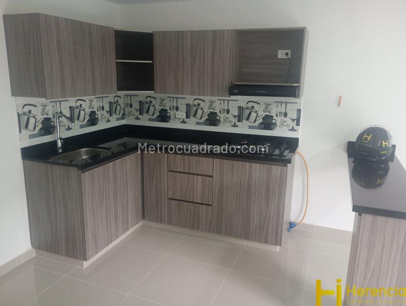 Apartamento Nuevo de 2 Alcobas en Belén Rincón
