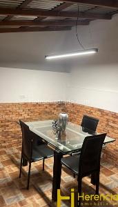 Casa de 4 alcobas en venta en Cabañitas, Bello, 220 m² · foto 4 de 7