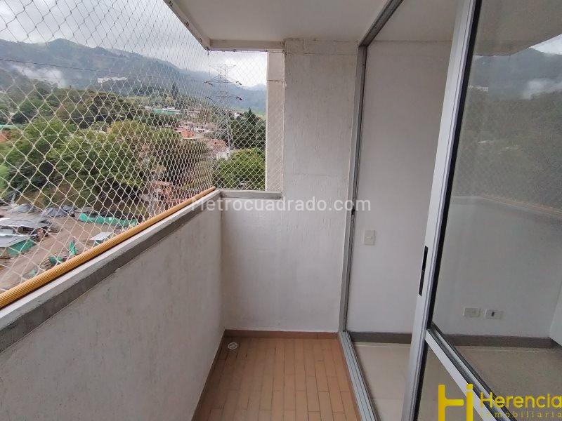 Apartamento en arriendo de 3 habitaciones en Machado, Medellín - 5