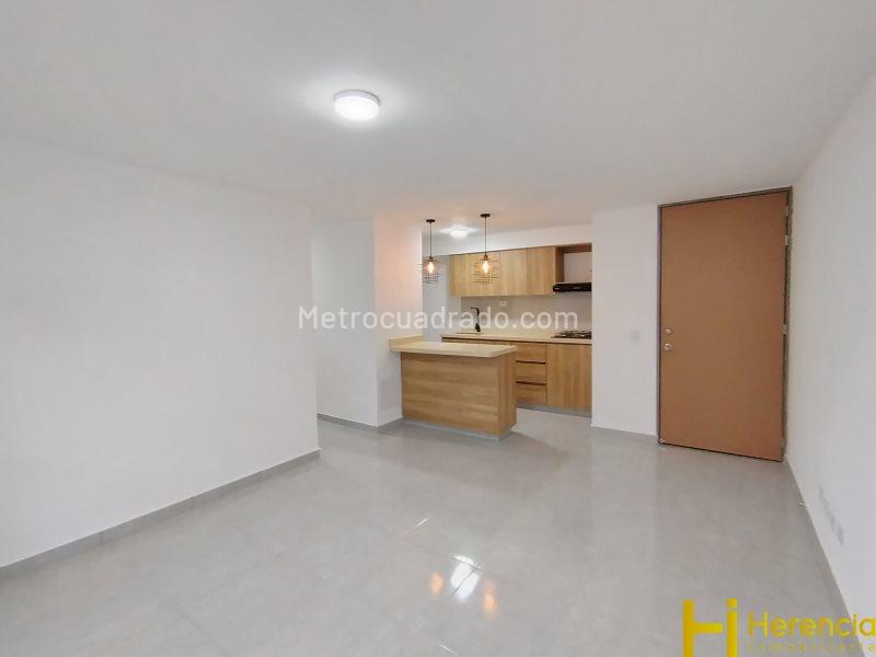 Apartamento en arriendo con 3 habitaciones en Machado - 7