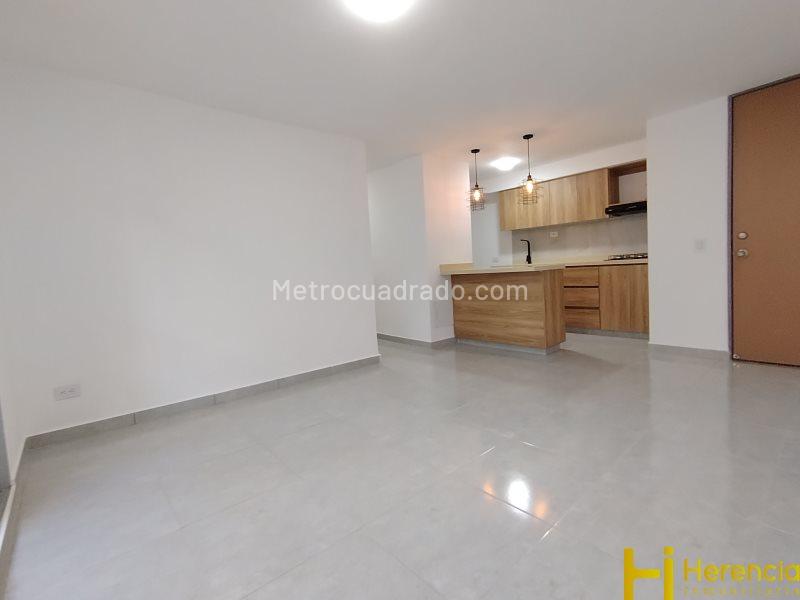 Apartamento en arriendo con 3 habitaciones en Machado - 9