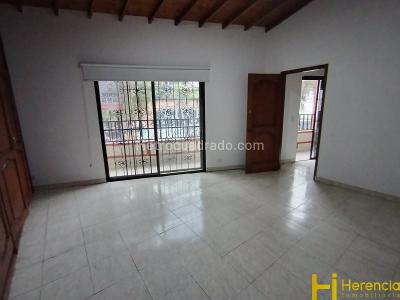 Casa de 3 alcobas en venta en Buenos Aires, Medellín, 220 m² · foto 6 de 20