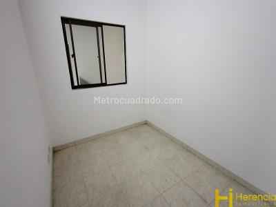 Casa de 3 alcobas en venta en Buenos Aires, Medellín, 220 m² · foto 17 de 20