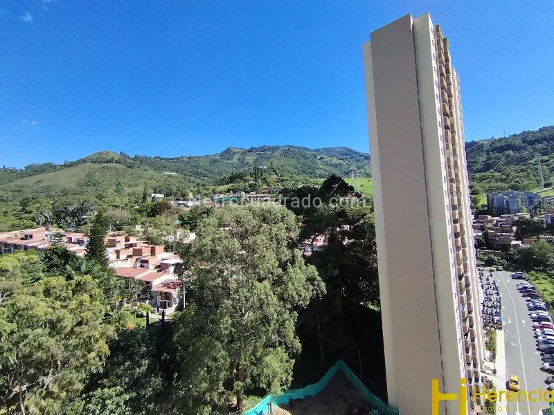Apartamento en arriendo en Machado, Medellín (2 habitaciones) - 3